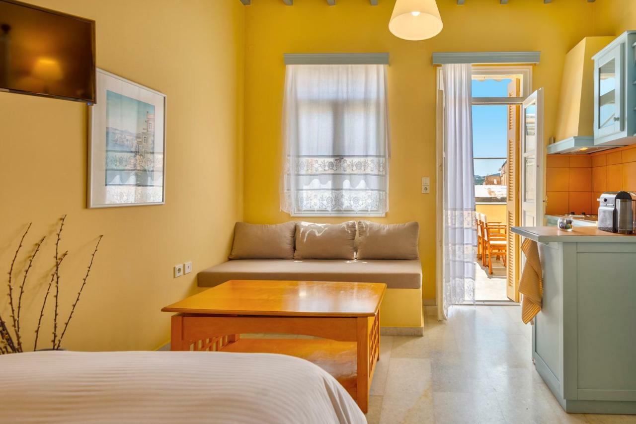 Island Of Luxury Apartments Ермополи Екстериор снимка