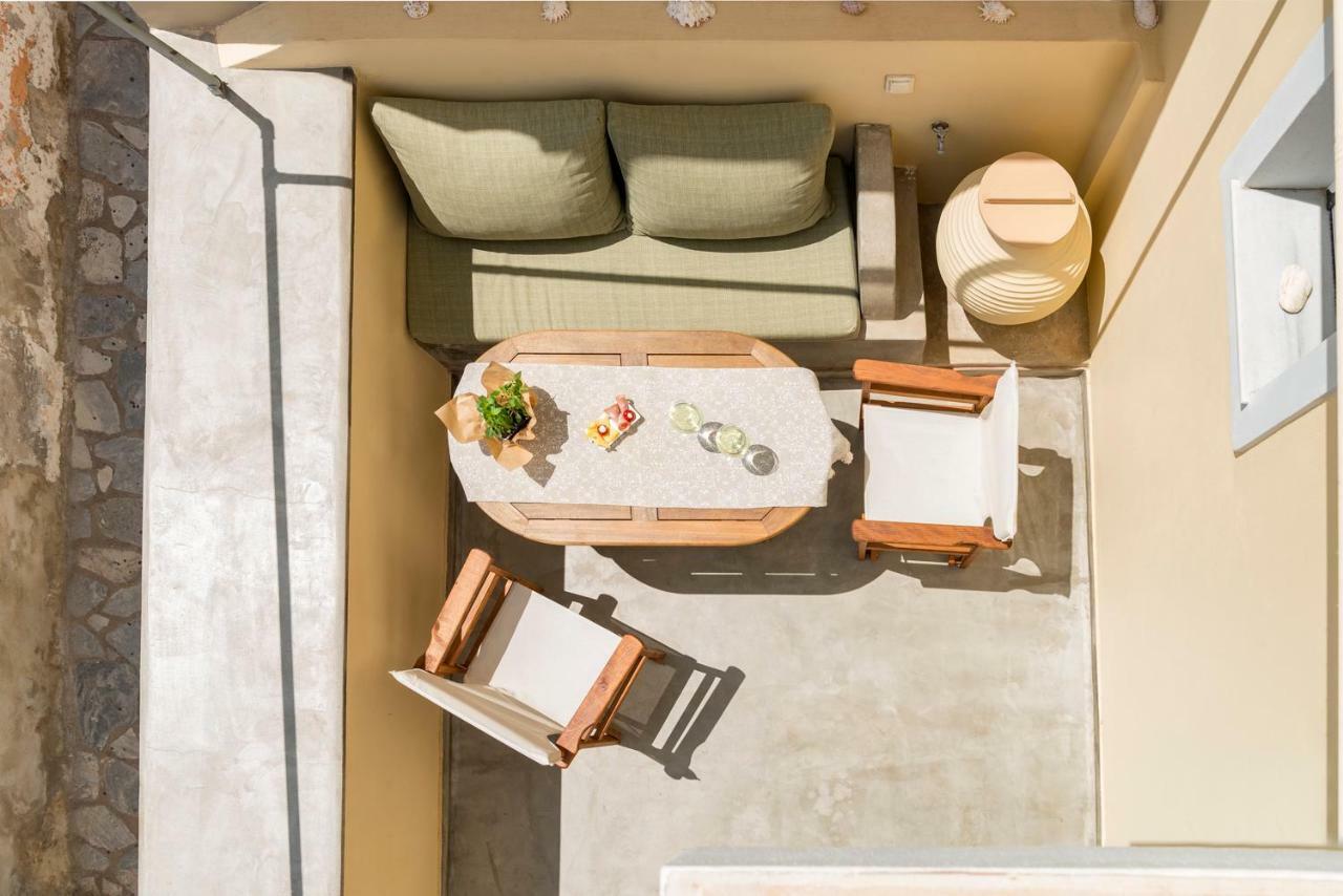 Island Of Luxury Apartments Ермополи Екстериор снимка
