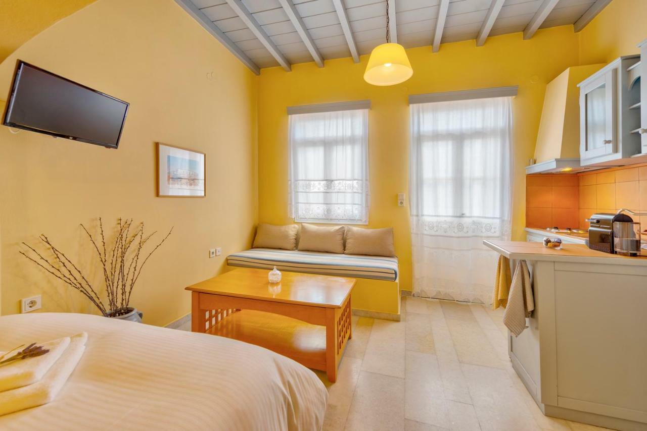 Island Of Luxury Apartments Ермополи Екстериор снимка