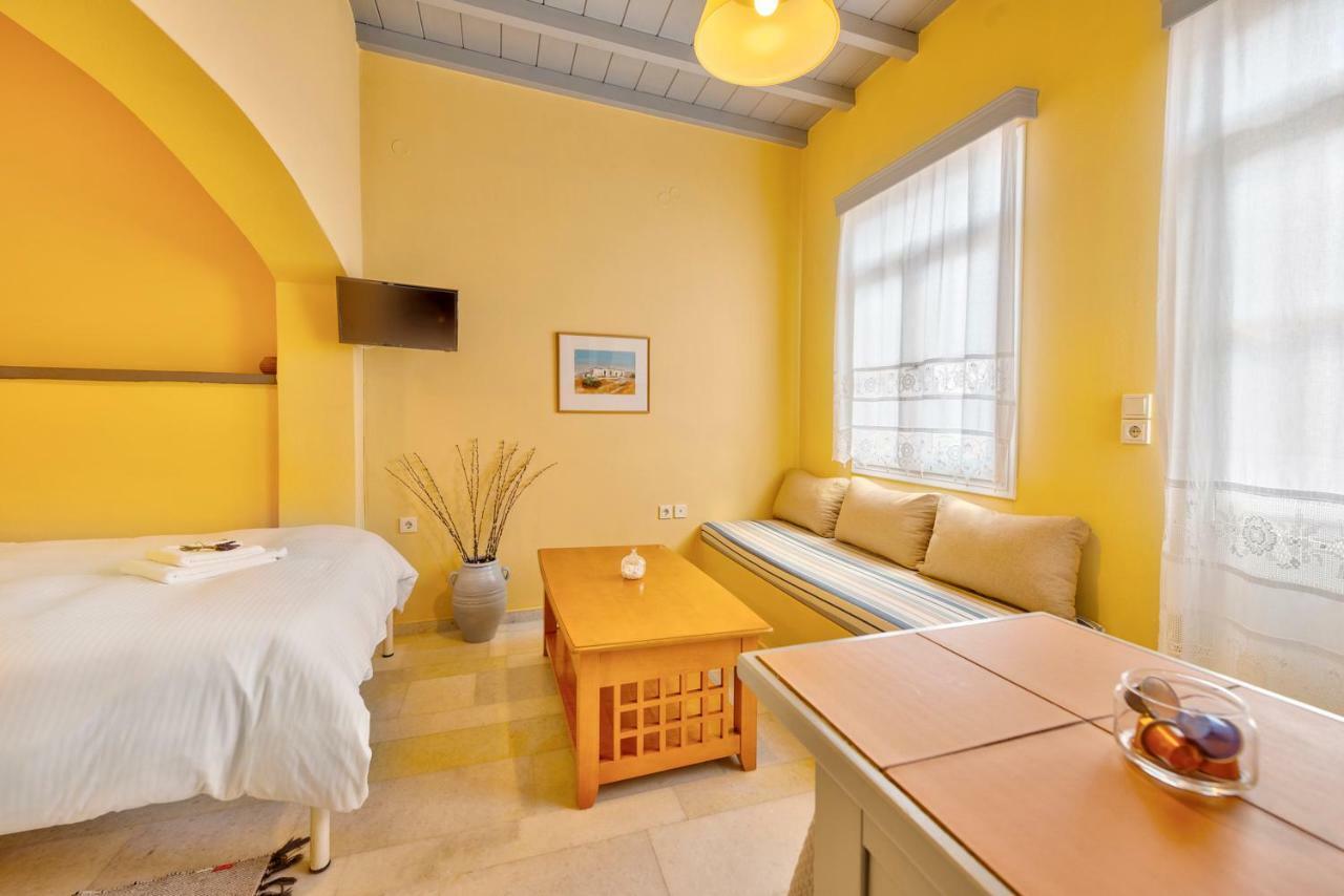 Island Of Luxury Apartments Ермополи Екстериор снимка