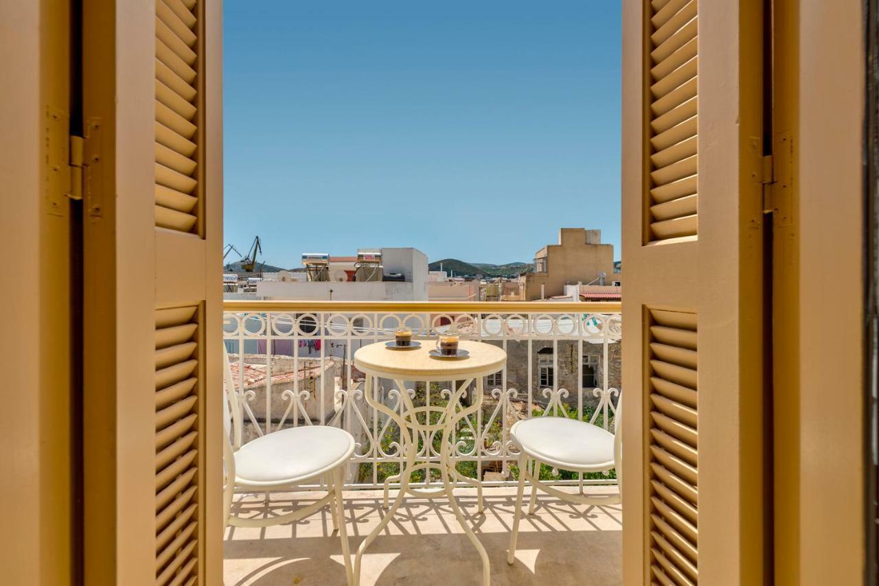 Island Of Luxury Apartments Ермополи Екстериор снимка