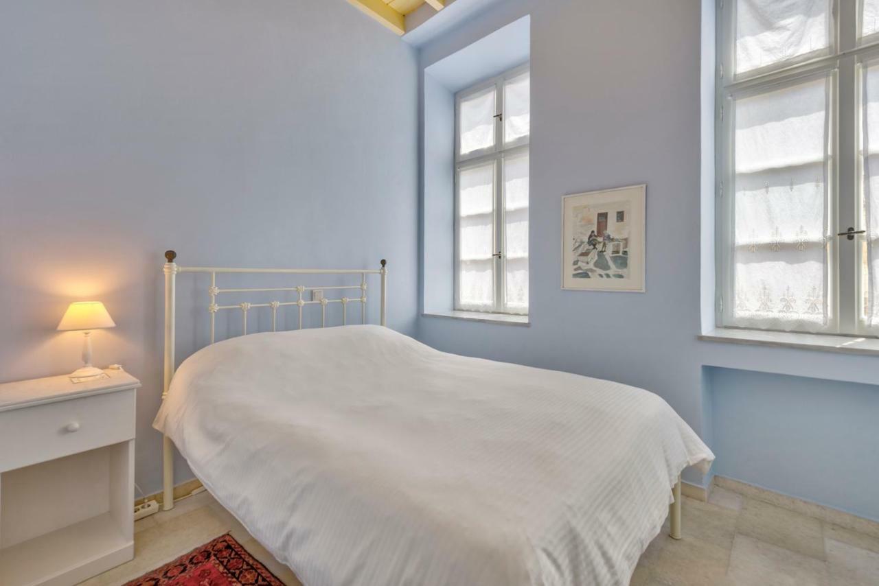 Island Of Luxury Apartments Ермополи Екстериор снимка
