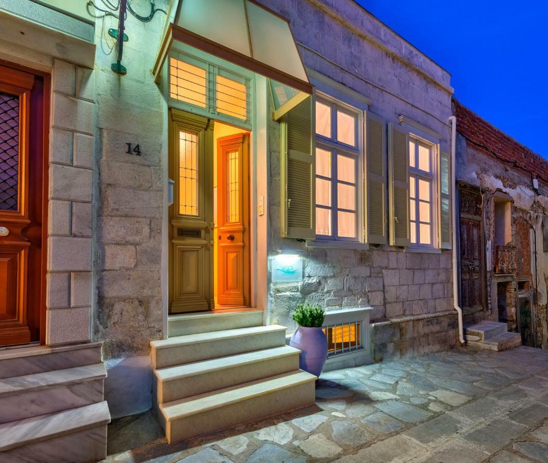 Island Of Luxury Apartments Ермополи Екстериор снимка